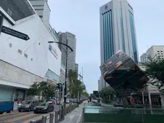 Johor Baru’s proximity to Singapore, and the Rapid Transit System Link between Johor Baru and Singapore, are the city’s biggest advantages in becoming the future internet city.