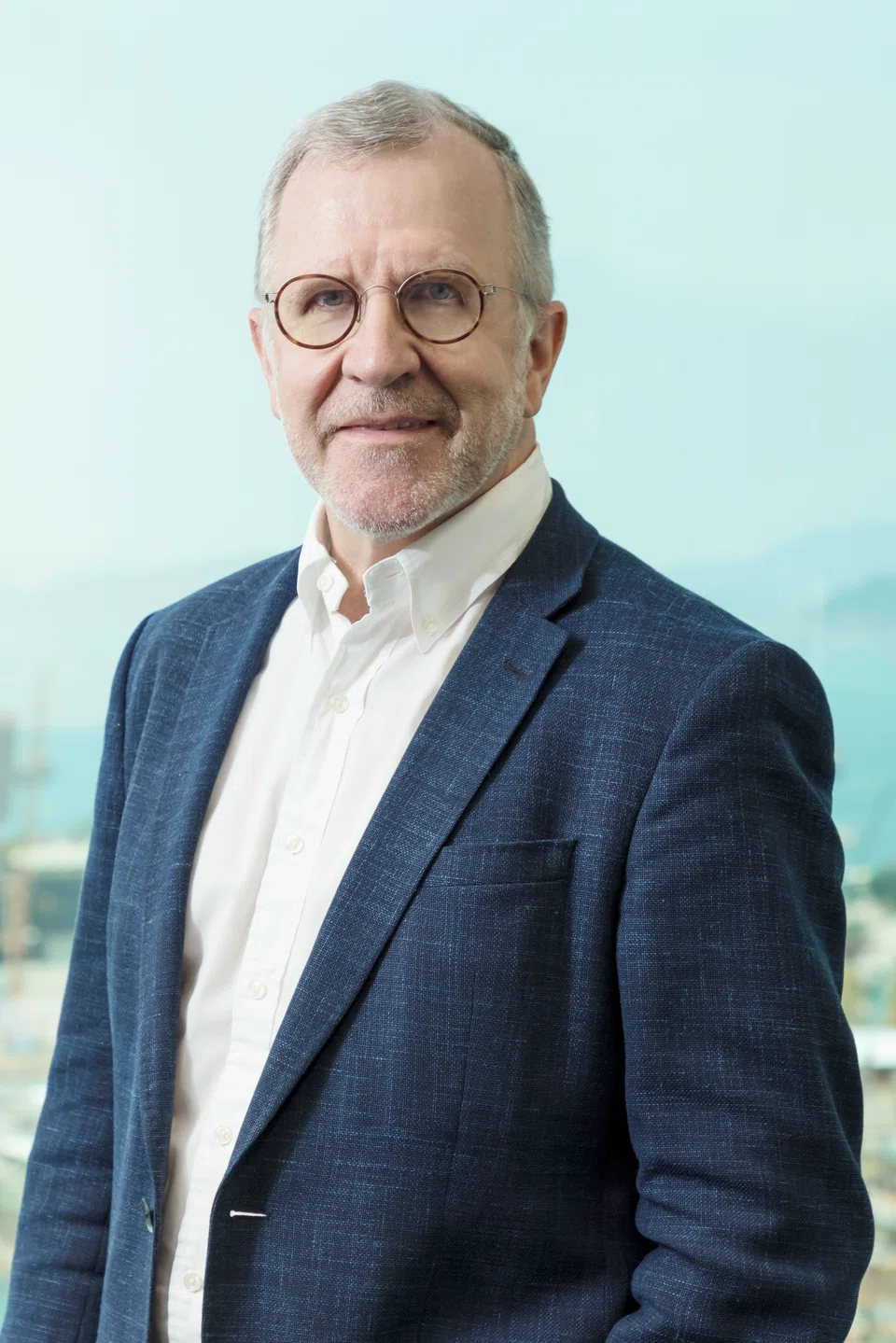 Samsonite is well positioned to reap the uptrend benefits in the coming months - this is especially so with its new office in Singapore, said the Asia-Pacific and Middle East president Paul Melkebeke, in an interview with The Business Times. 