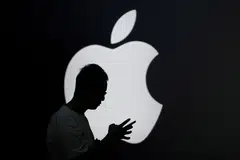Apple recently fell out of the talks for the funding round which is set to close next week, says WSJ. 