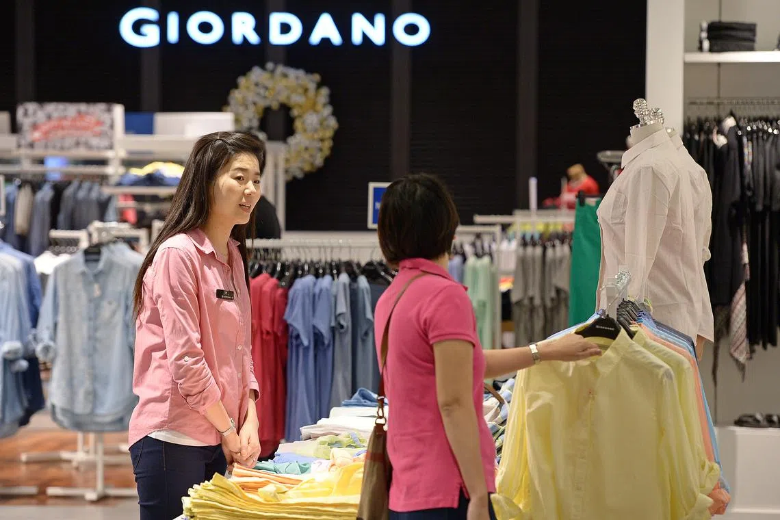 Business units owned by one of Hong Kong’s richest families have agreed to pay as much as HK$1.5 billion to shareholders of clothing company Giordano International .