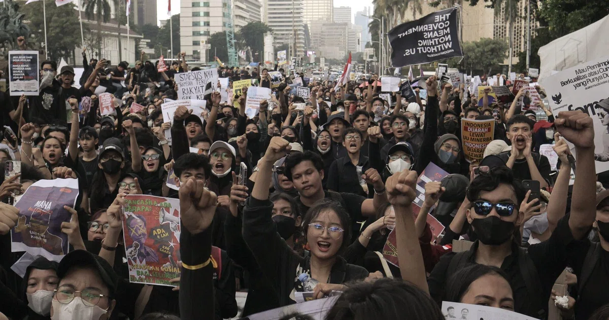 Deep spending cuts in Indonesia trigger protests against Prabowo - The ...