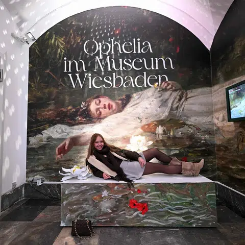 Swifties swarm German museum to see Ophelia painting