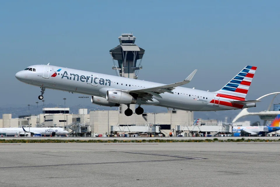 American Airlines expects its full-year adjusted profit in the range of US$1.70 to US$2.70 per share, compared with analysts’ average estimate of US$1.97 per share.