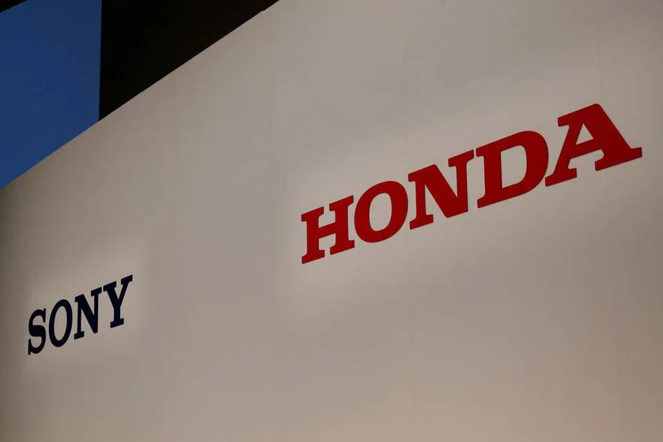 Japan's Sony and Honda Motor on Thursday officially agreed to an equally owned joint venture (JV) that will start selling electric cars in 2025. 