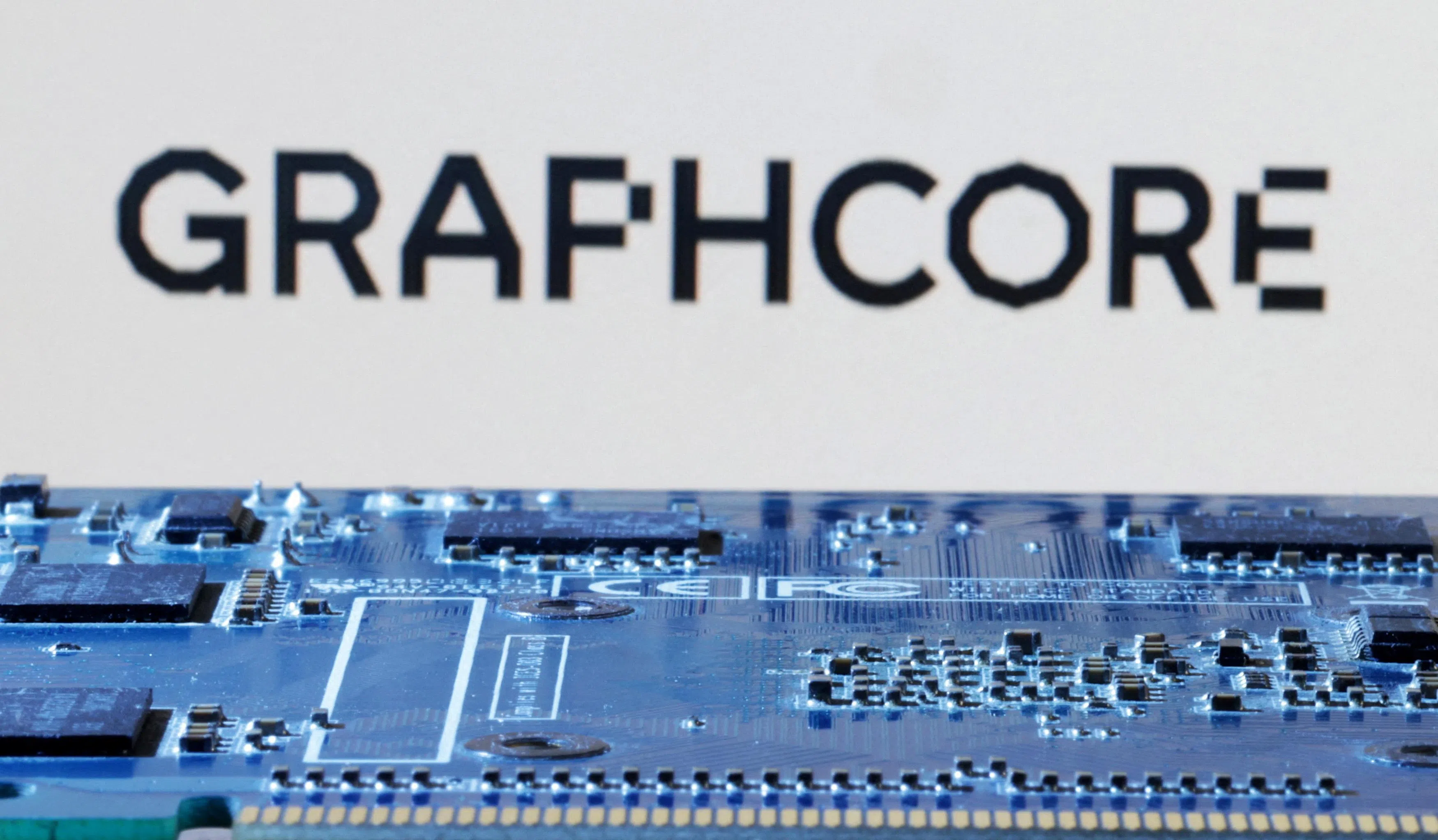 Japan’s SoftBank acquires British AI chipmaker Graphcore