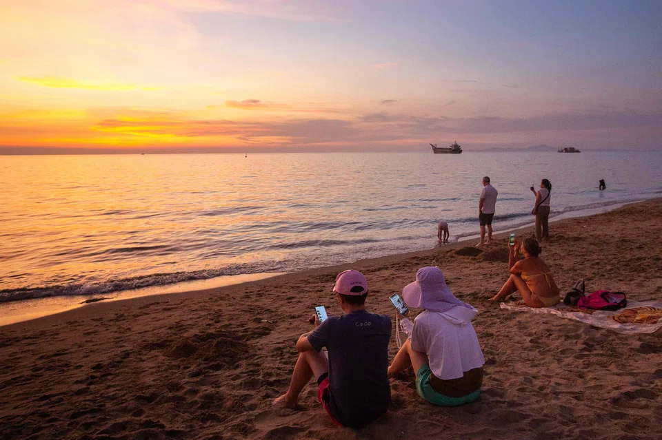 Since July 2024, Thailand has allowed passport holders from 93 countries to enter the country for tourism for a period not exceeding 60 days. 