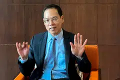 BOT deputy governor Piti Disyatat expects headline inflation to rebound into positive territory by March or April.