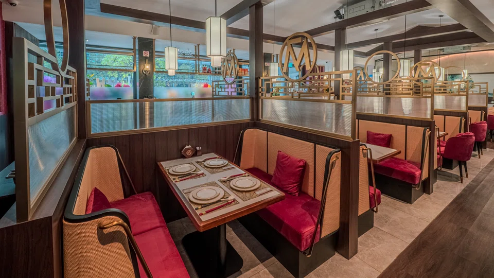 Mansion 7's retro surroundings.