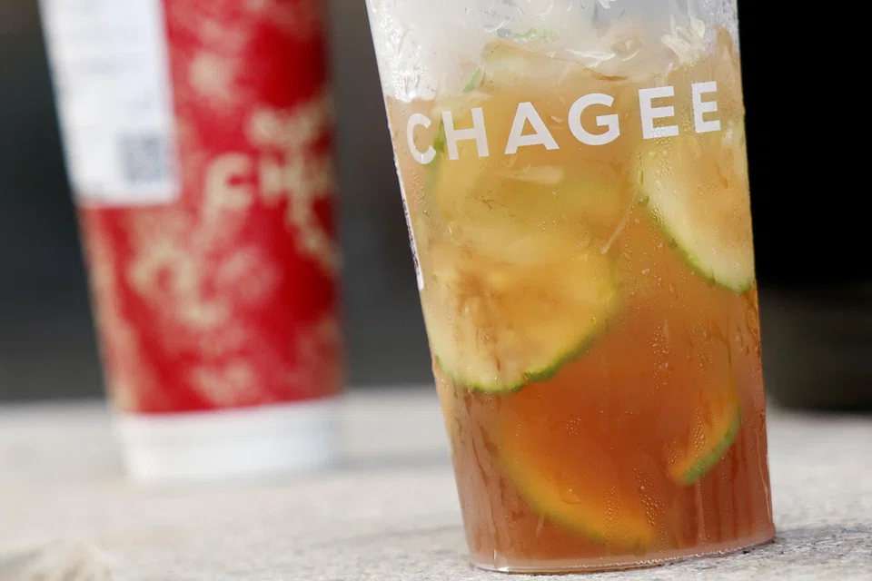 Chagee has rolled out a line of extracted brewed teas and cha lattes at prices double or even triple what consumers pay for discounted drinks at other chains. 