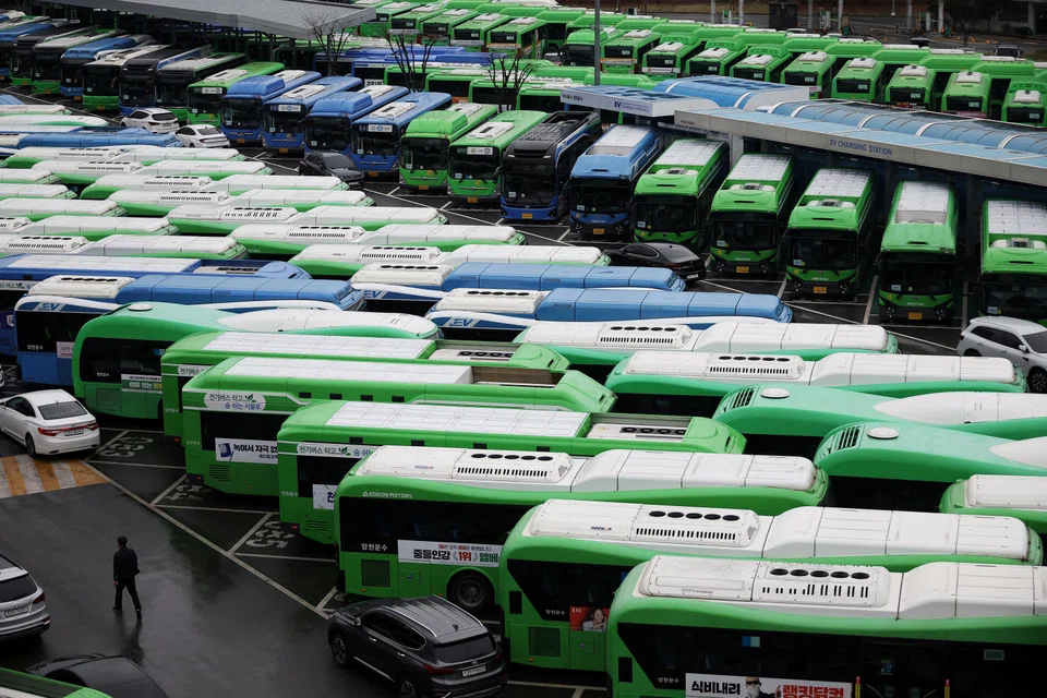 The Seoul Bus Labor Union and their employers agreed to a 4.48 per cent wage hike after negotiations. The unions had originally asked for an almost 13 per cent wage increase.
