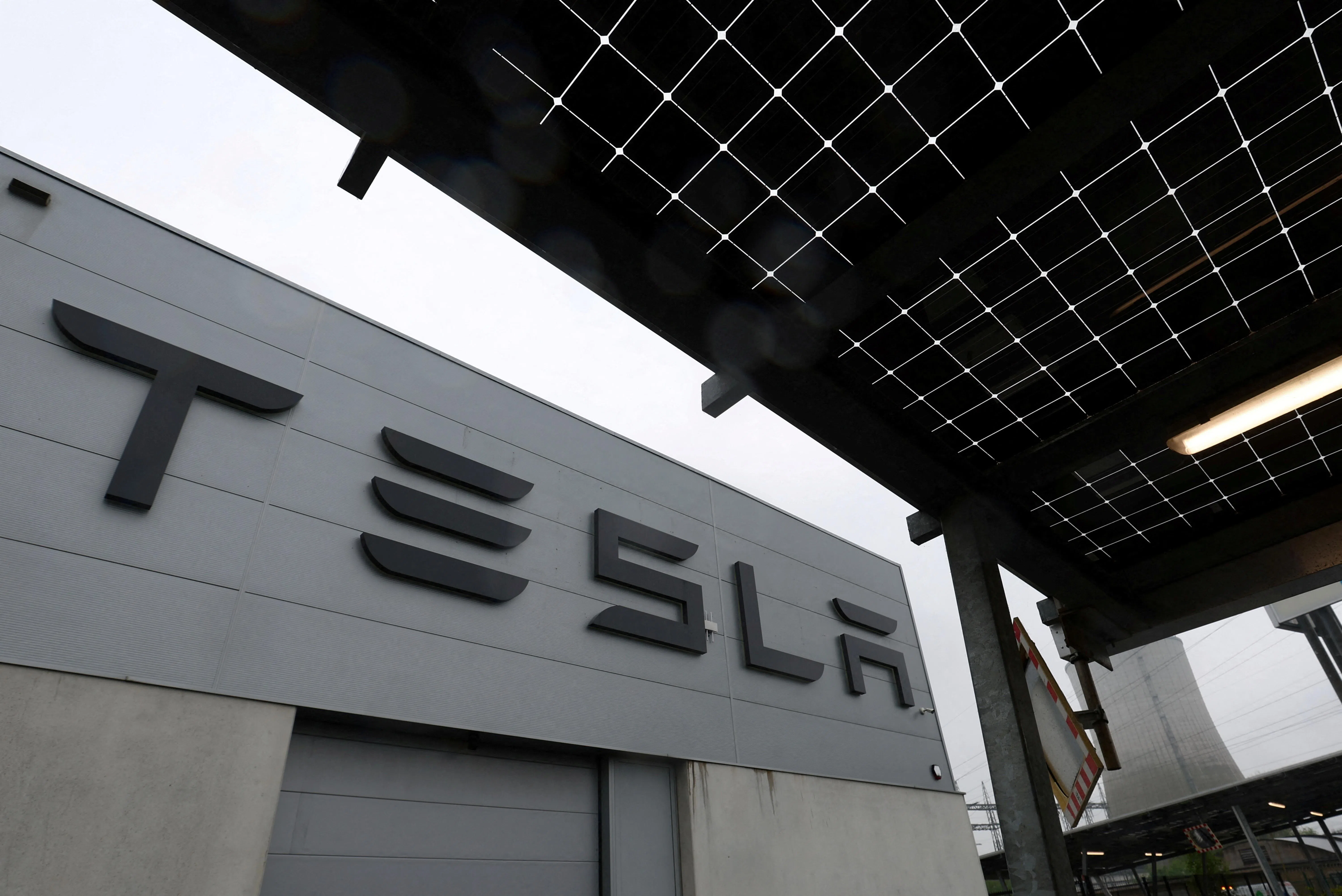 The potential investment discussion comes as Tesla faces various challenges, including Musk’s political activities.