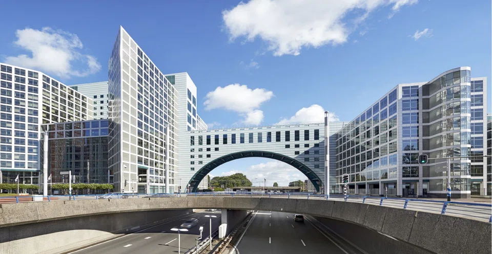 Cromwell E-Reit, like ARA H-Trust, owns faraway assets and is laden with debt.