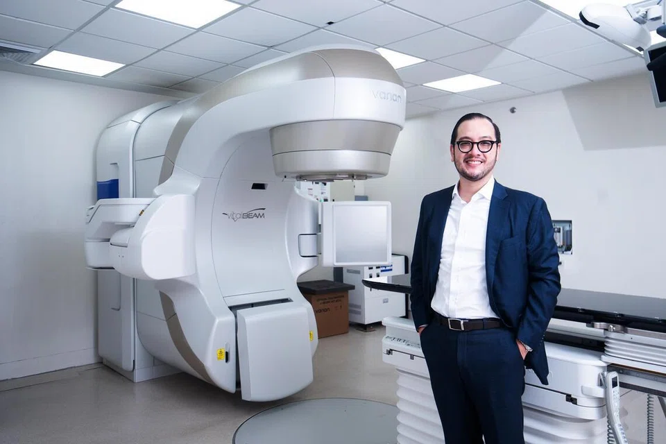 lltlpac - Three-454: AC Health's CEO Paolo Borromeo with the Linear Accelerator at the Healthway Cancer Care Hospital

Photo credit: AC Health