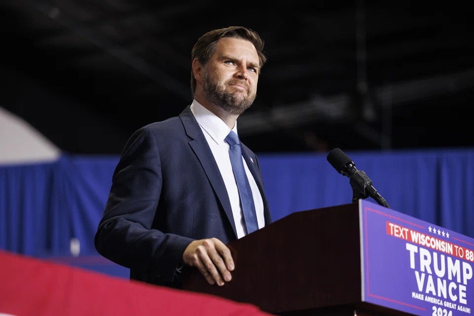 The showdown between Walz, the Democratic Minnesota governor chosen by Kamala Harris, and JD Vance (top), the Republican senator from Ohio who is Donald Trump’s running mate, is likely to be the last of the 2024 campaign.