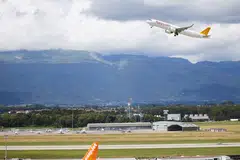 The airline expected yields – a measure of average fare paid per mile by each passenger – to be flat as customers go “back to basics”, said Pegasus Airlines.