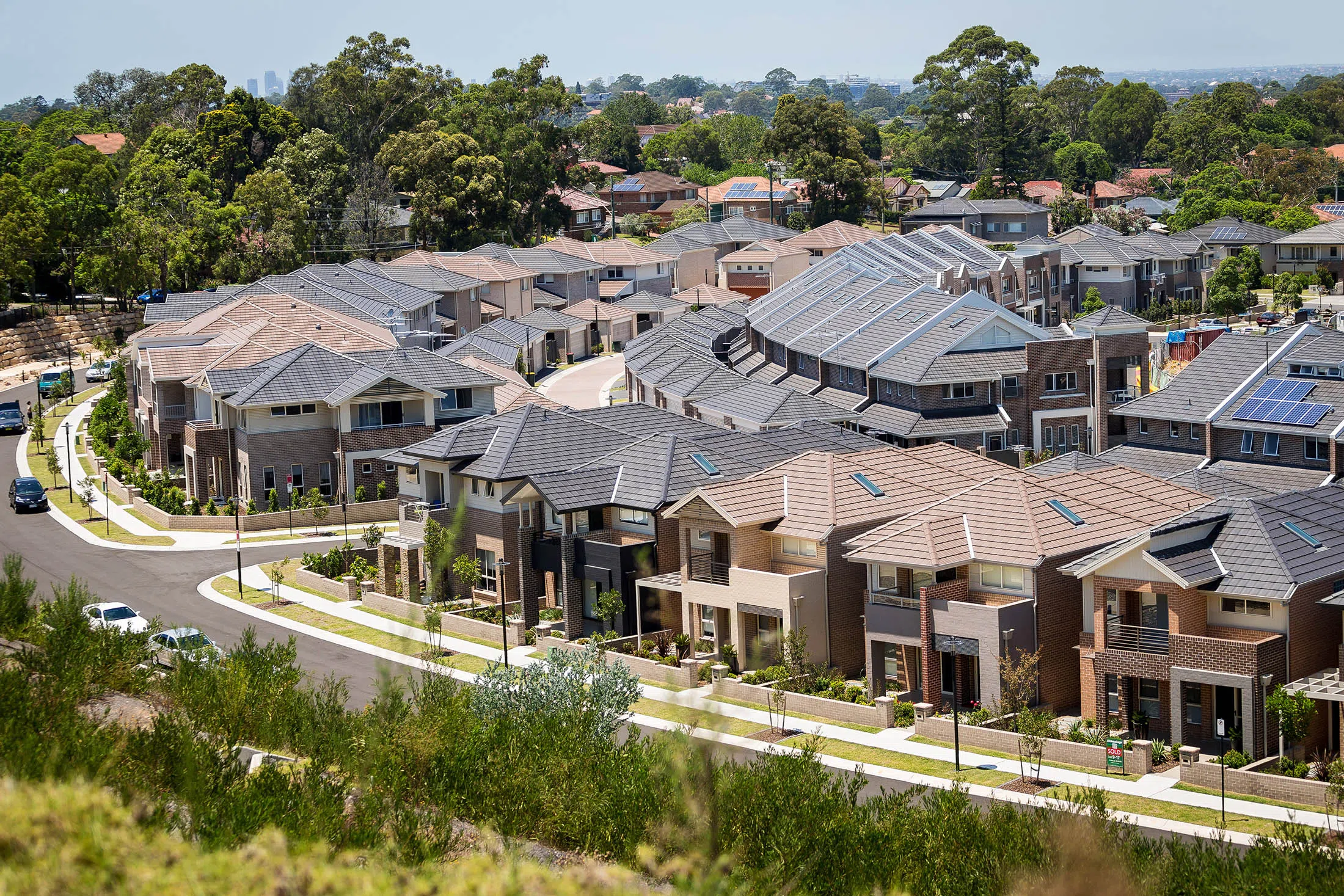 Australia home prices rise for 14th straight month - The Business Times