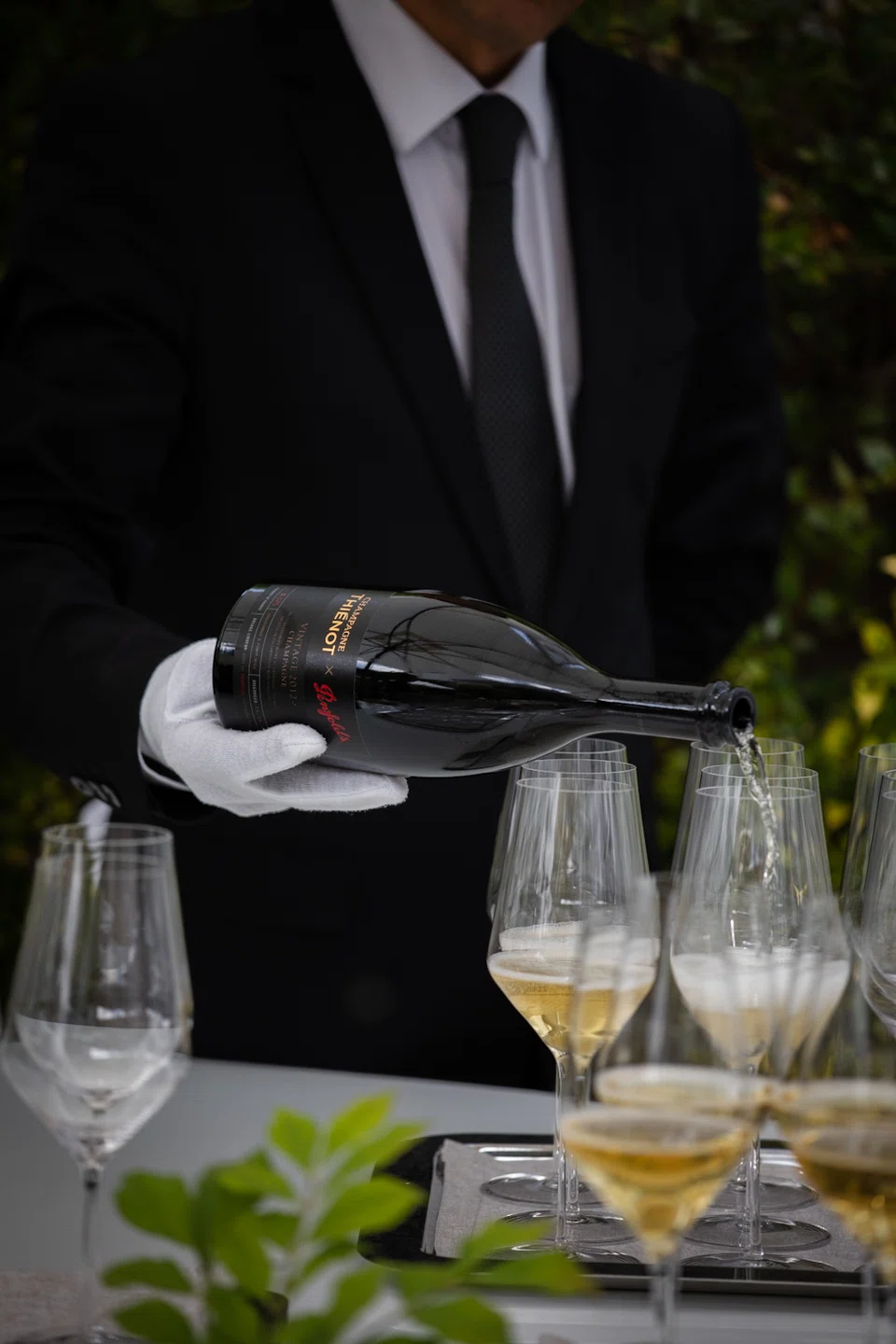 In 2019, Penfolds collaborated with the Thienot family to create Thienot X Penfolds Champagne from the 2012 vintage.