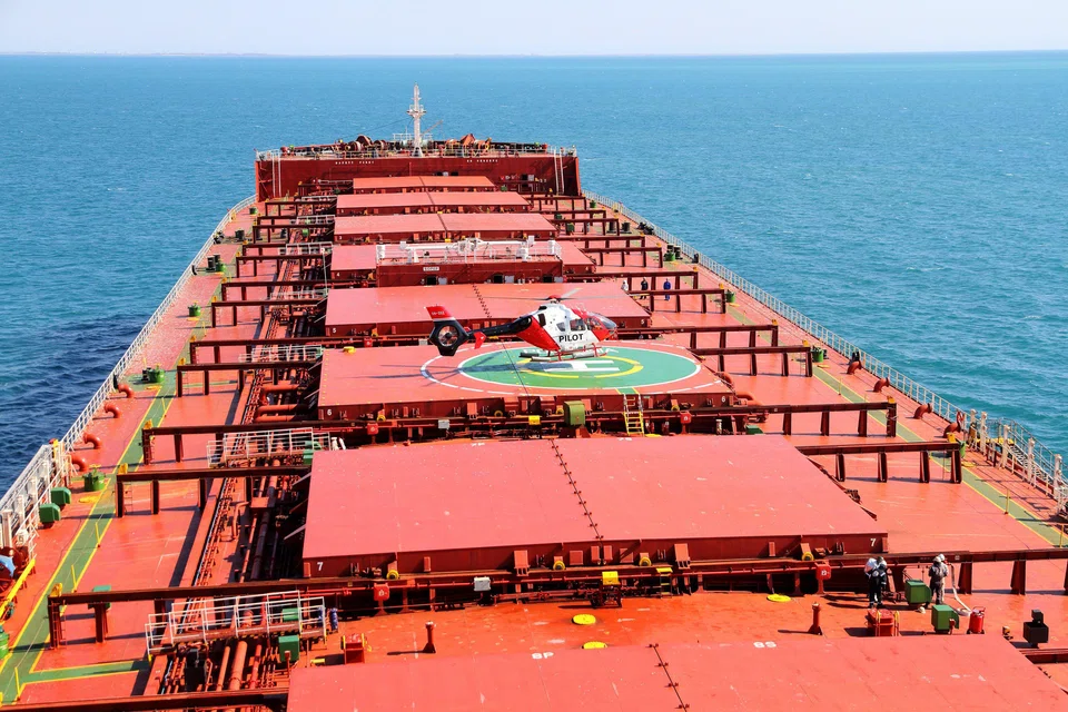 A roundup of the week’s tanker and dry bulk market (Jan 23, 2026).