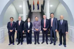 Group chief executive Helen Wong (third from left) and several senior executives from OCBC visited Johor Chief Minister Onn Hafiz Ghazi (fourth from left) at his official residence in Saujana, Johor Bahru.