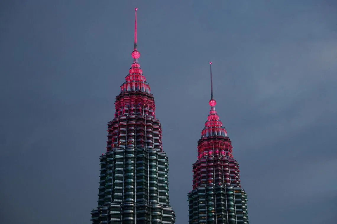 The economy is seen expanding between 4% and 5% in 2026, says Bank Negara Malaysia.
