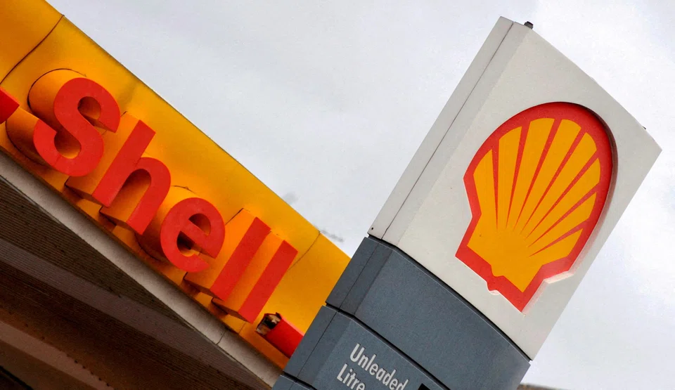 The review of Shell Energy, which supplies energy to around 1.4 million homes across Britain and broadband to around half a million customers, could affect its 2,000-strong UK workforce. 