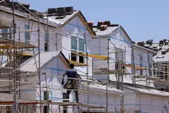 More than half of homebuilders expect values to fall this quarter and one in five have raised their margins because of the market uncertainty, the broker found.