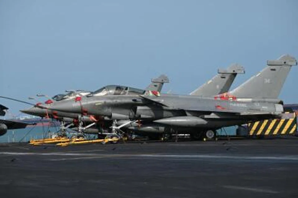 The order includes four twin-seater trainer aircraft and the remaining 22 jets are designed for a single pilot. 