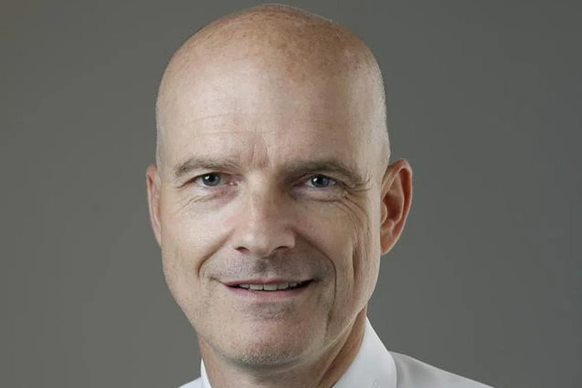 Improving aircraft air-con systems