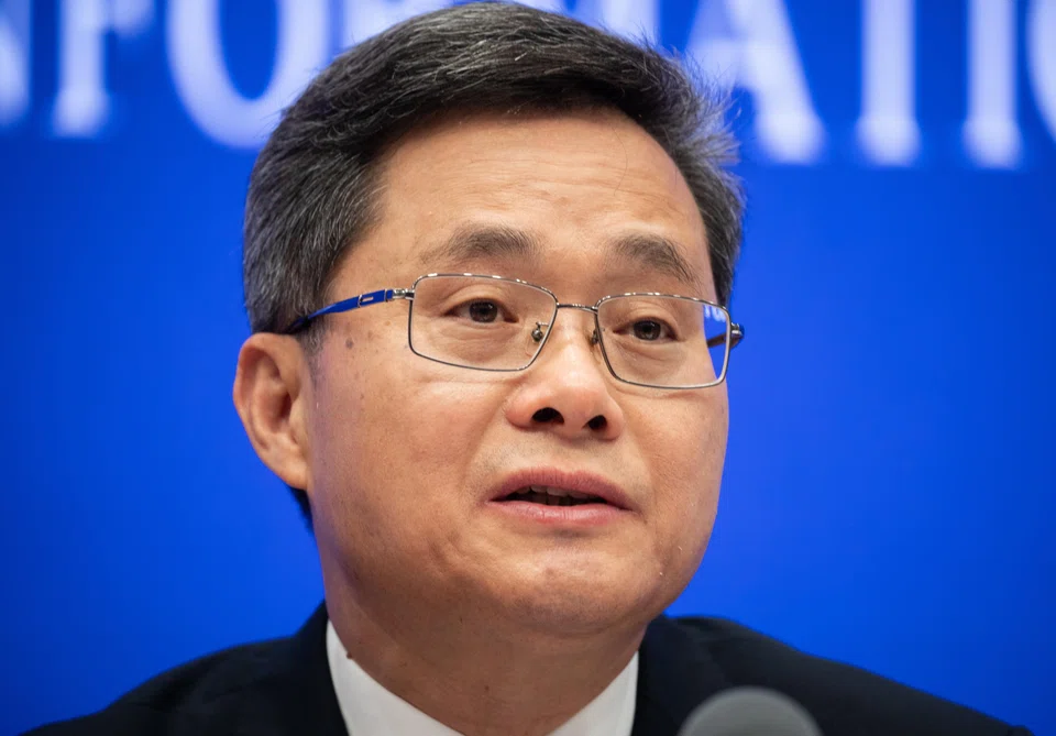 The report comes after Finance Minister Lan Fo'an on Saturday said that Beijing will “significantly increase” debt to stimulate the economy, although the absence of details on the size and timing of the fiscal measures disappointed some investors.
