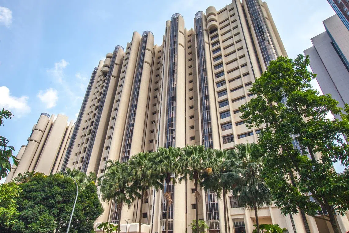 Horizon Towers, which was relaunched for collective sale for the second time in February at an unchanged reserve price of S$1.1 billion, closed its tender on Mar 30 with no bids. 