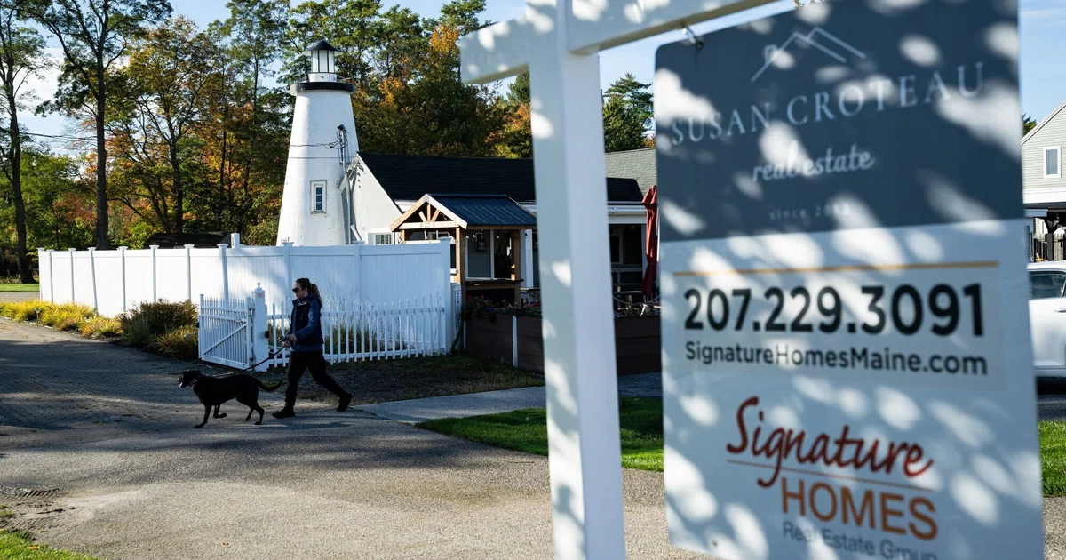 US mortgage rates decline for first time in 9 weeks to 7.32%