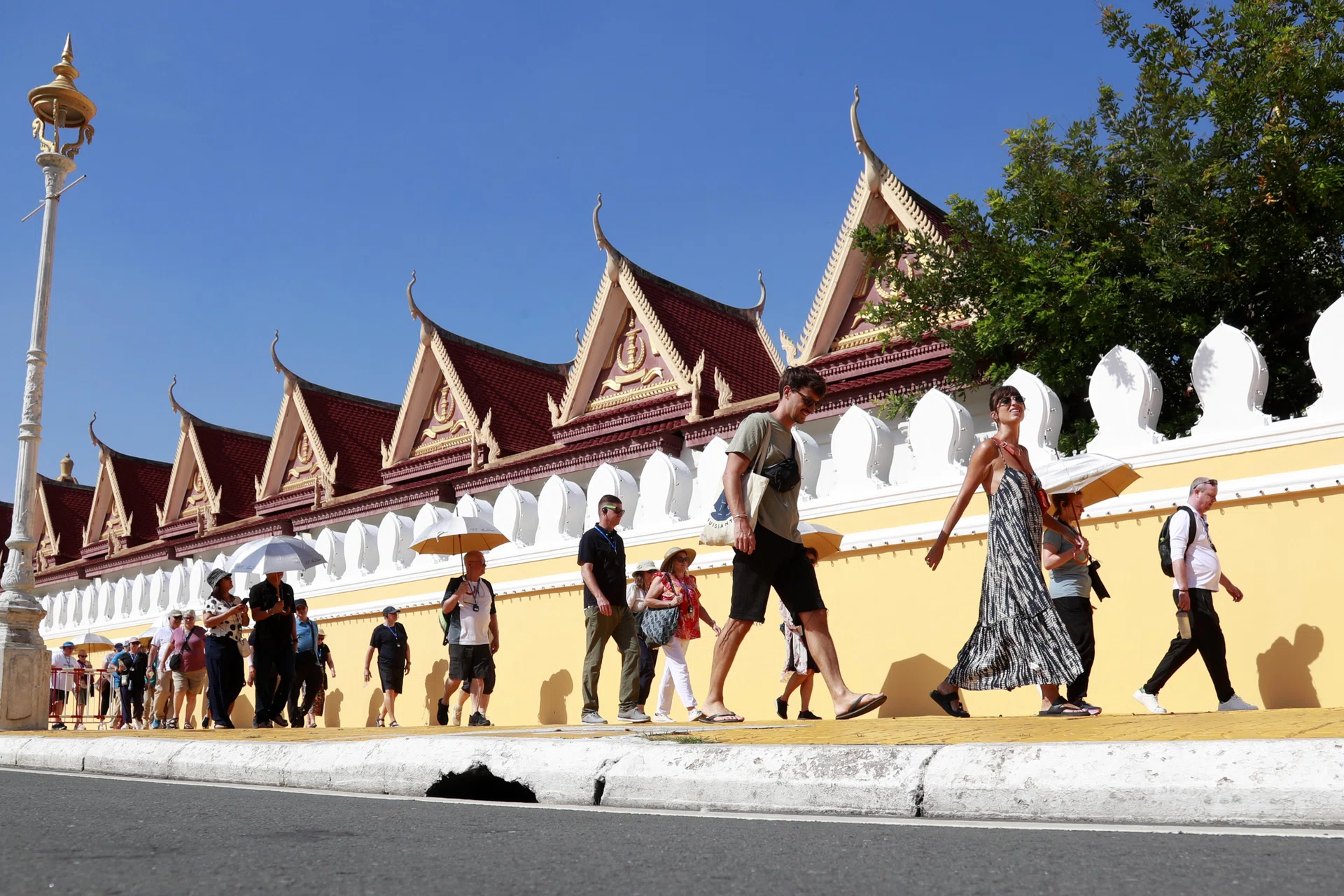 Thailand plans local tourism stimulus, faster state spending