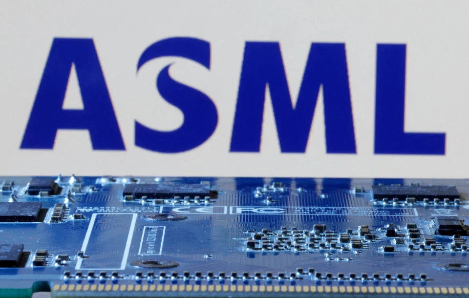 Biden officials are urging the Netherlands to stop ASML Holding from servicing and repairing sensitive chipmaking equipment that Chinese clients purchased.