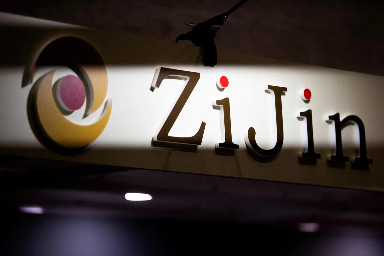 Zijin said its unit Zijin Gold International and Jinha Mining, a subsidiary of Zijin Gold, had inked a deal to acquire the rights of RG Gold and RG Processing, the Kazakhstan-based gold mining firms that currently own and operate the Raygorodok gold mine.