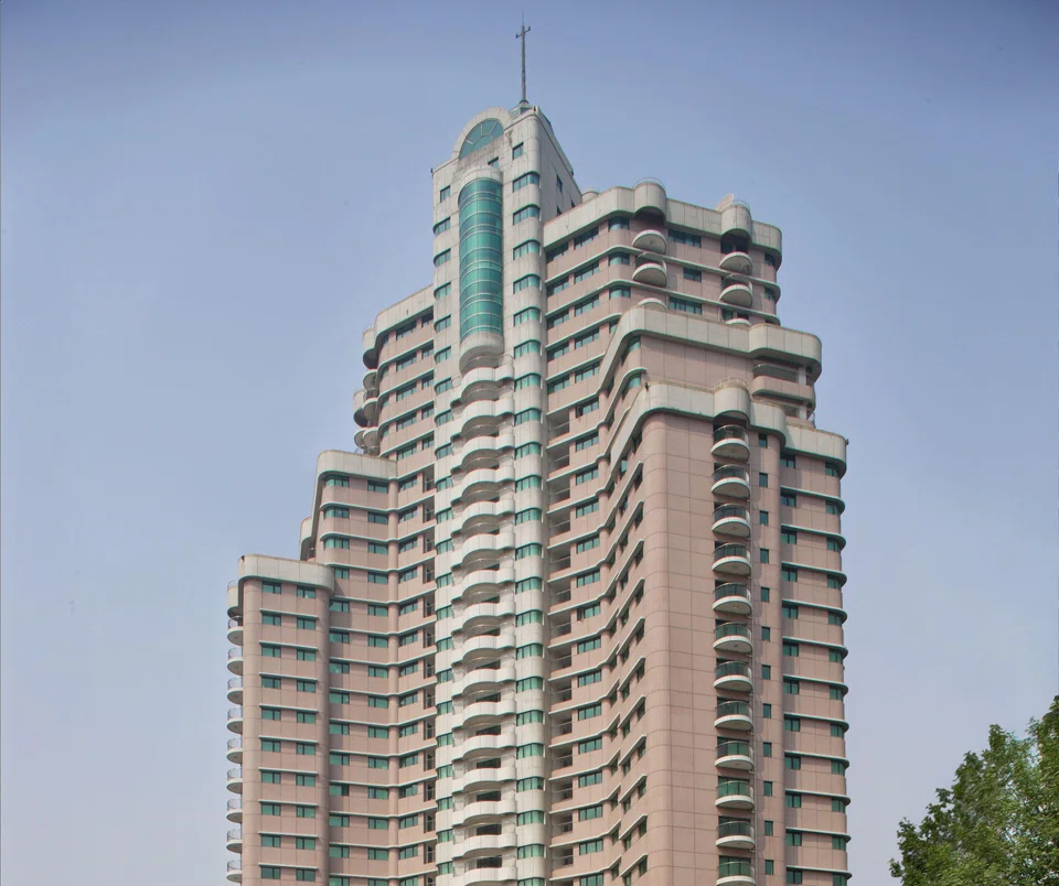 The Somerset Olympic Tower Tianjin will be sold to an unrelated third party for an undisclosed price, although the managers noted that it is “above book value”, and that more details of the transaction will be provided upon its completion.