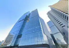 Lai Sun Development entered into an agreement to sell a 50% stake in the 27-storey office tower to Jasmine Investment Development IV.