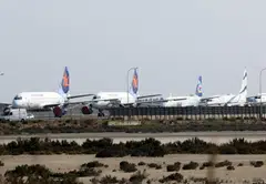 Israel’s largest carriers, El Al Israel Airlines, Arkia and Israir, say on Sunday that they are suspending rescue flights that allow people to return to Israel until further notice.