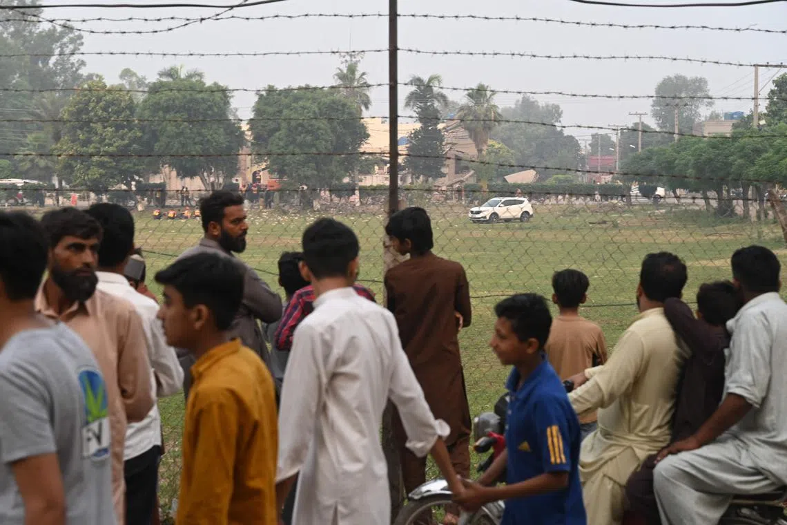 The Indian government has banned all imports from Pakistan in a May 2 notification, including both goods originating from and transiting through its neighbour.