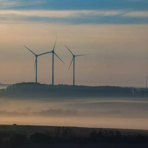 A new decisive moment for renewable energy