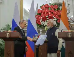 The two leaders said they discussed issues including expanding economic ties, cooperating on Arctic navigation and continuing work on civilian nuclear power.