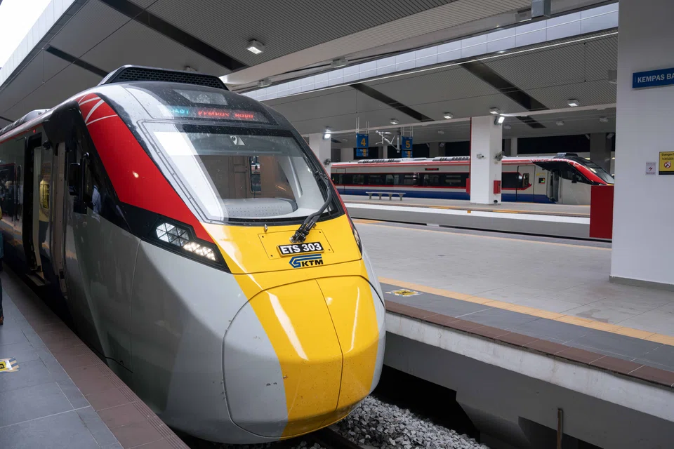 The KL-JB ETS cuts travel time between Kuala Lumpur and Johor Bahru to about 4 hours and 20 minutes, compared with five to seven hours by car or existing diesel services. 