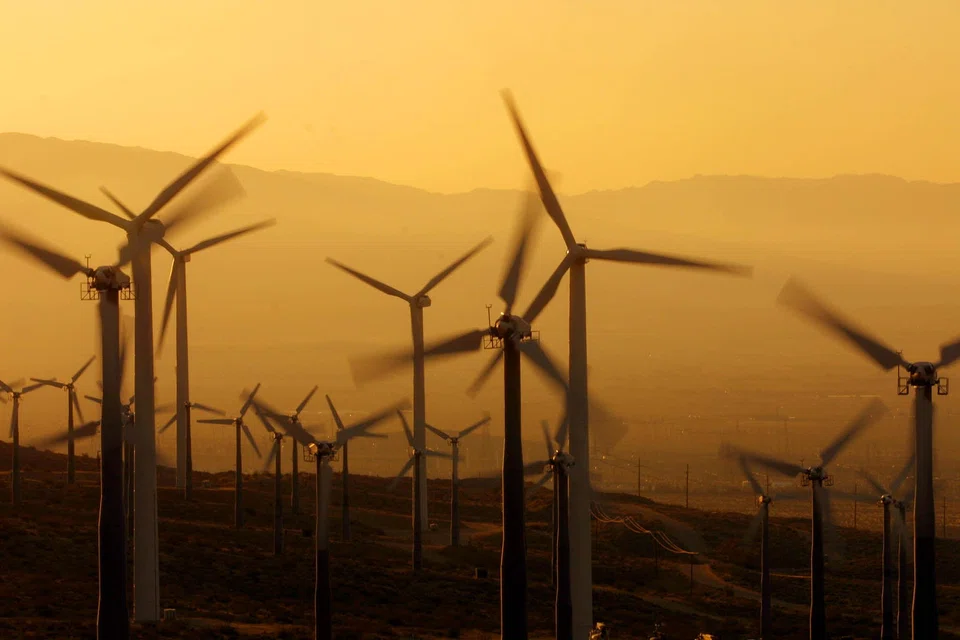 San Gorgonio Pass near Palm Springs, California : The US is becoming the first major economy explicitly to link renewable-energy subsidies to local-content requirements that are incompatible with World Trade Organization rules.