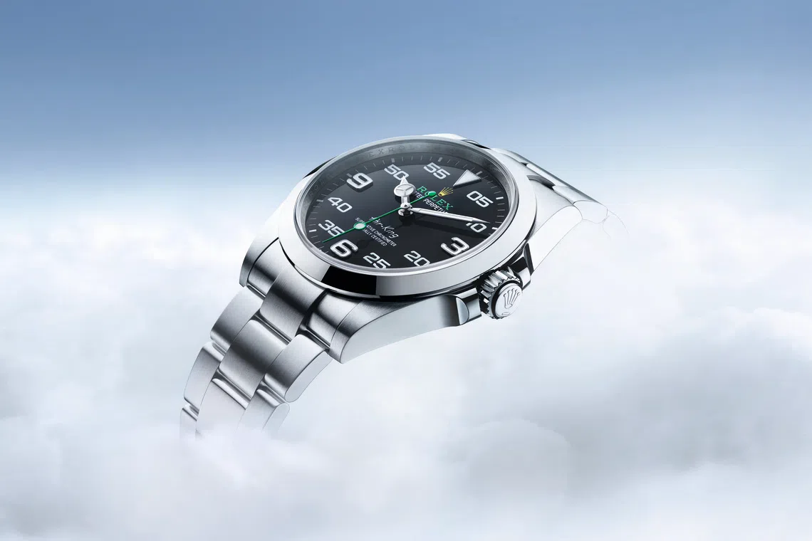 The Rolex Oyster Perpetual Air-King pays tribute to pilots who flew during the golden age of flying in the 1930s.