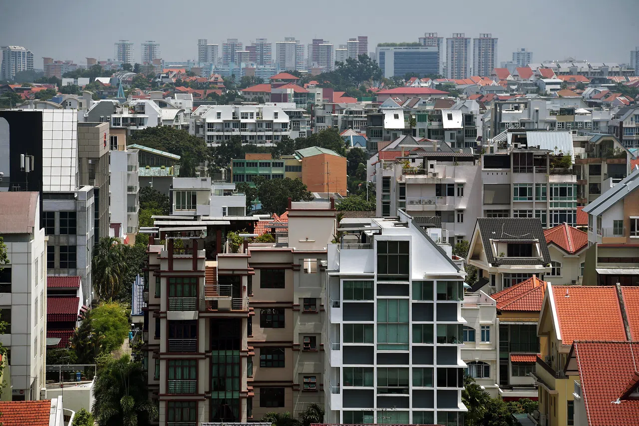 Singapore home sales set for worst year since financial crisis