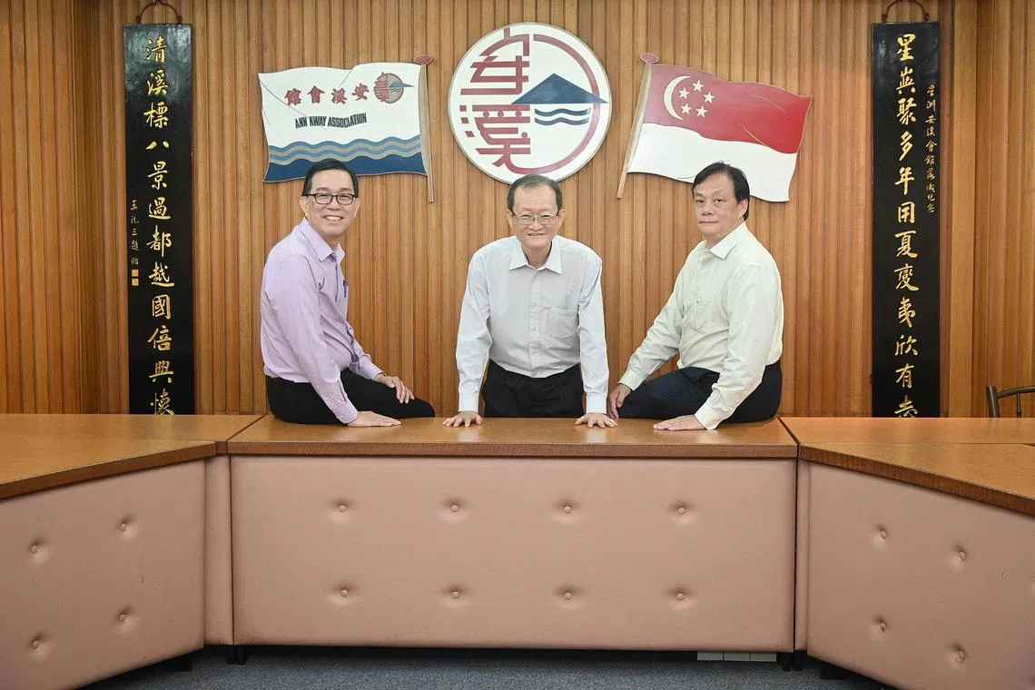 Singapore Ann Kway Association committee members From left: Or Teck Seng, general secretary; Yeo Hoon Chong, chairman; Poh Po Lian, second vice-chairman.