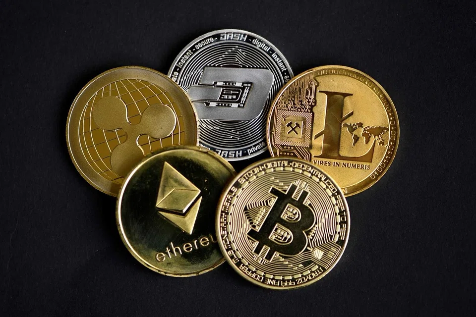 PBOC officials advised against participating in the initial roll-out of stablecoins over concerns about allowing tech groups and brokerages to issue any type of currency, FT says.