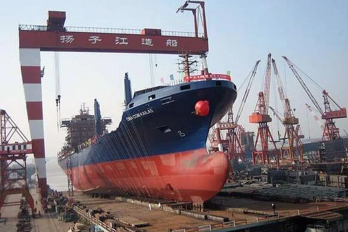 The financial arm of Yangzijiang Shipbuilding says it has agreed to divest its entire treasury shareholding of 193.5 million shares at S$0.72 apiece.