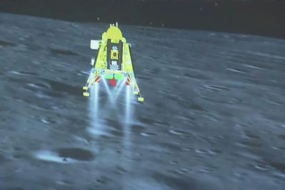 (FILES) This handout screen grab taken from the live feed of Indian Space Research Organisation (ISRO) website on August 23, 2023, shows the Chandrayaan-3 spacecraft seconds before its successful lunar landing on the south pole of the Moon. With hopes of India's moon rover waking up dimming by the hour, the country's space agency has said it was "okay" if there was no communication with the space craft. The successful touchdown of the Chandrayaan-3 ("Mooncraft-3") mission came just days after a Russian lander crashed in the same region. (Photo by ISRO / AFP) / RESTRICTED TO EDITORIAL USE - MANDATORY CREDIT "AFP PHOTO / Indian Space Research Organisation (ISRO)" - NO MARKETING NO ADVERTISING CAMPAIGNS - DISTRIBUTED AS A SERVICE TO CLIENTS