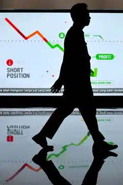 Foreign investors have pulled US$653 million from Indonesia’s stock market this month, the worst period of selling since April as violent protests and the abrupt replacement of the finance minister rock the country.