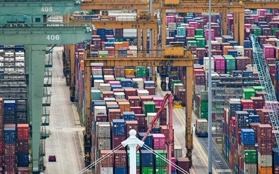 NODX to Singapore’s top 10 markets shrink overall in November, mainly due to mainland China, where exports are down 31.2 per cent; Hong Kong, down 41 per cent; and Malaysia, down 12.9 per cent. 